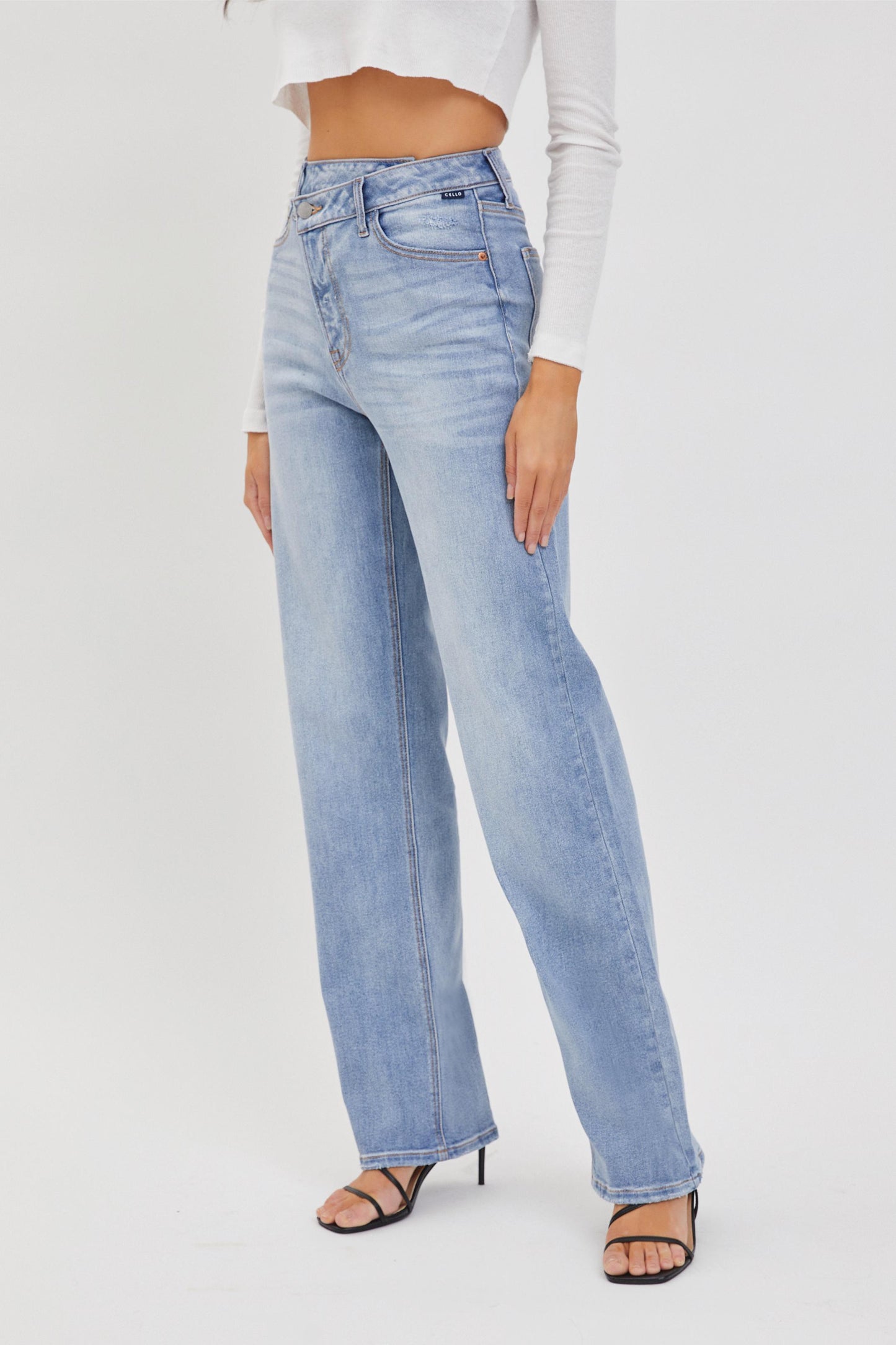 Super High Rise Dad Jean with Repositioned C.F Closure (8027785593040)