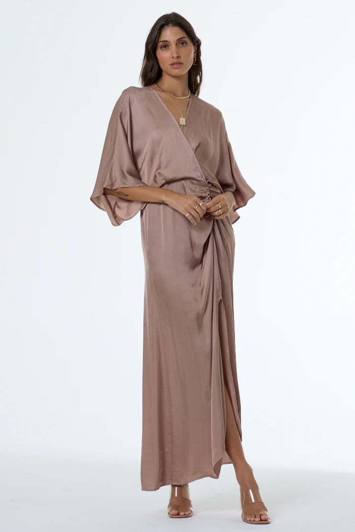 Robe Starlyn