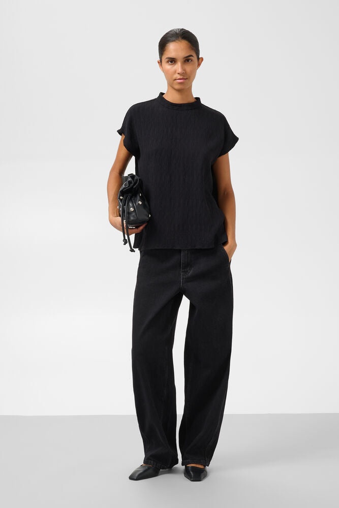 Cevilla Highneck Blouse