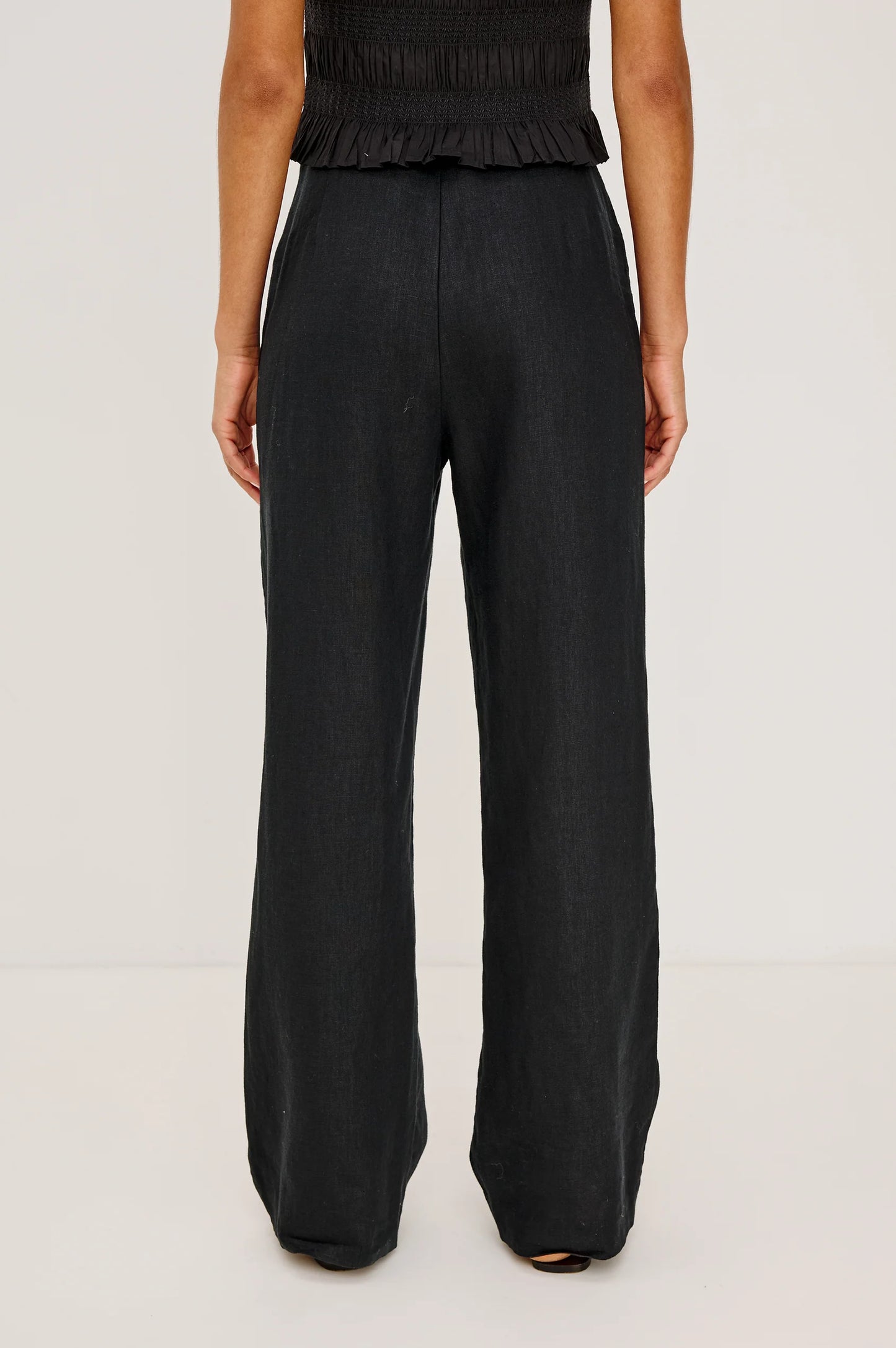 Andrine Pant