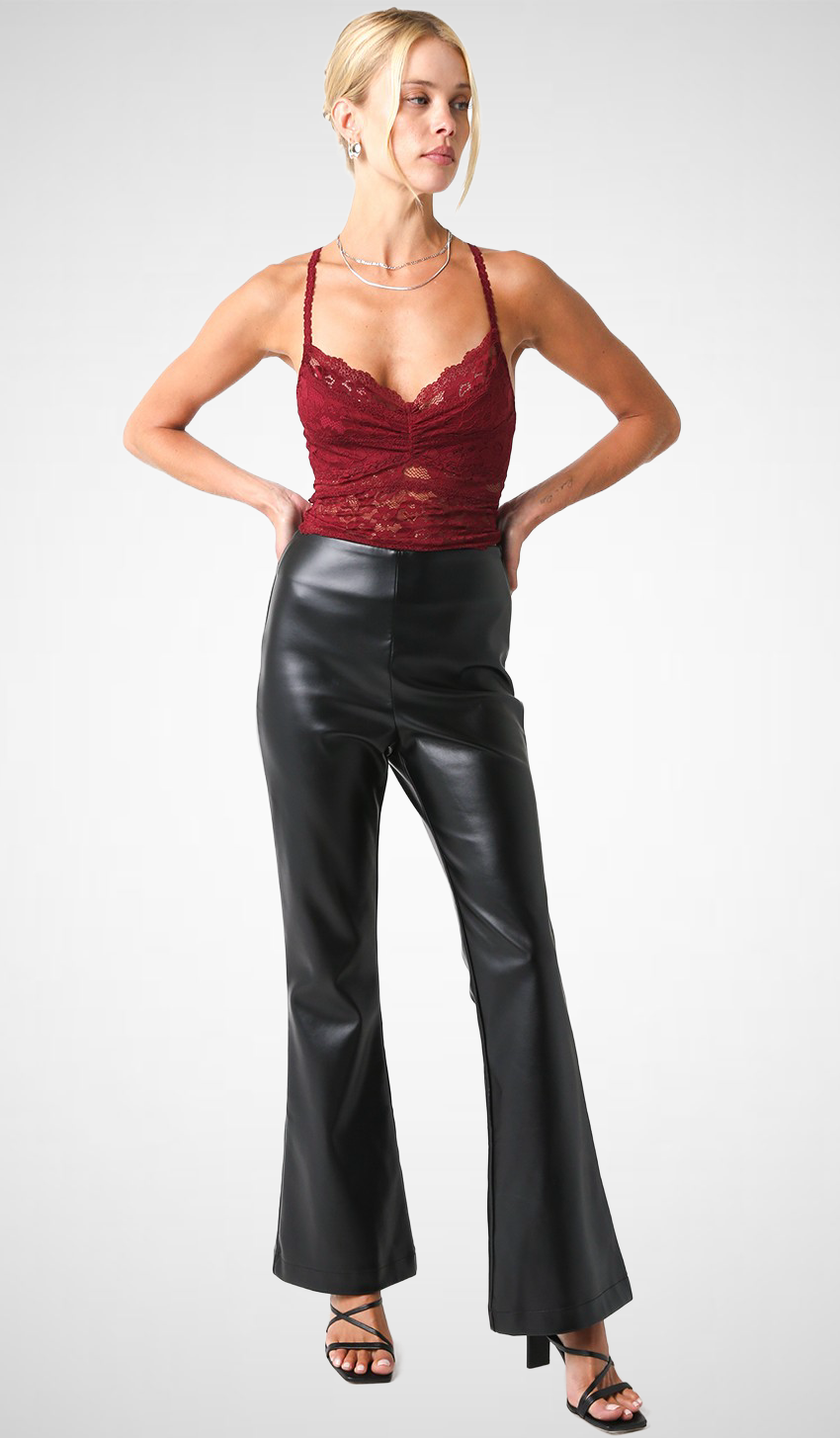 Angelique Top (8160695451856)