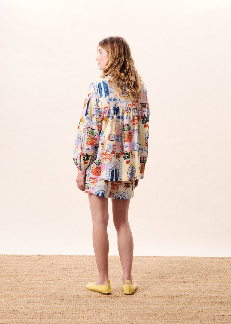 Lapis Short