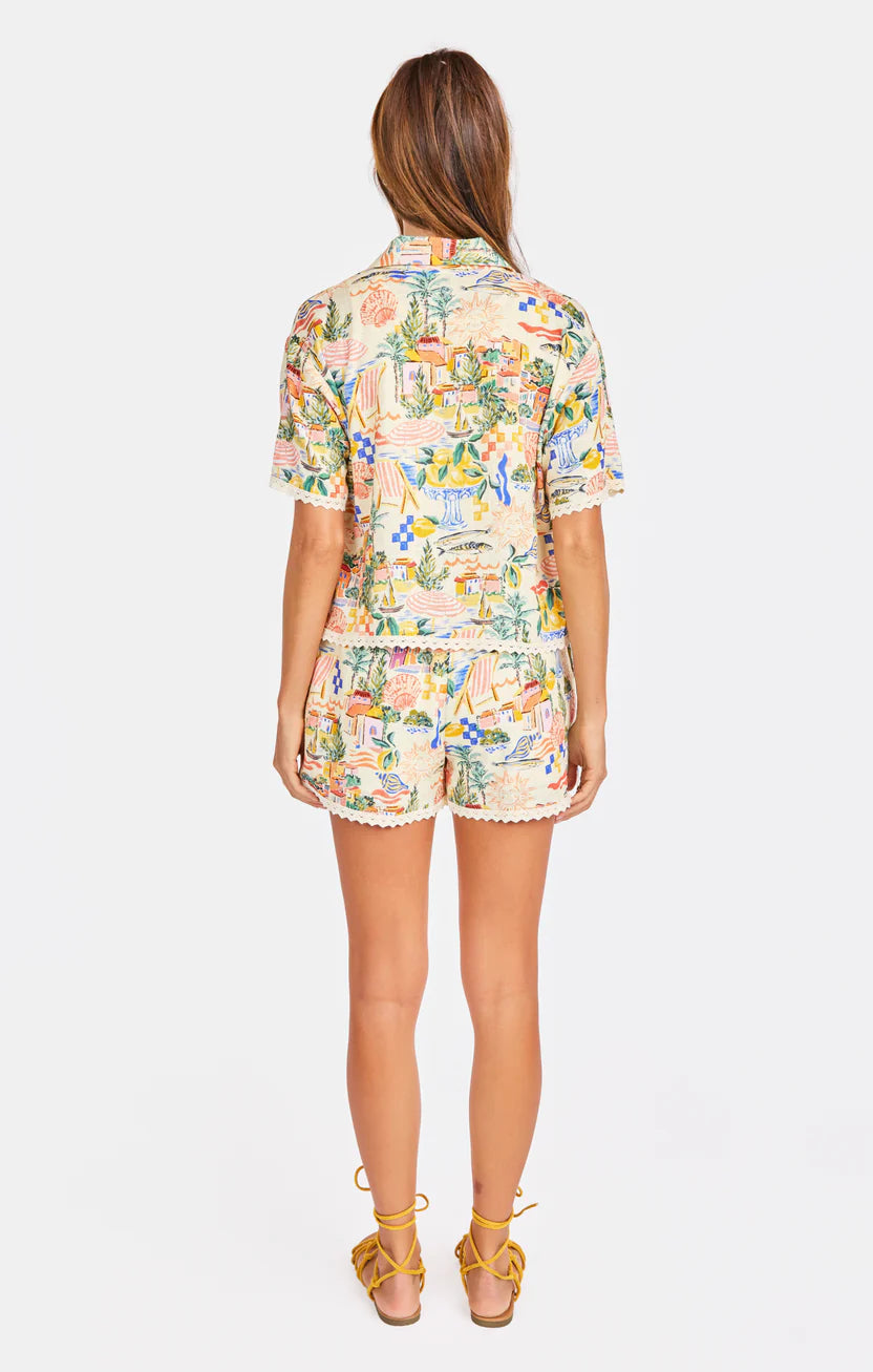 Nostalgic Paradise Button Up
