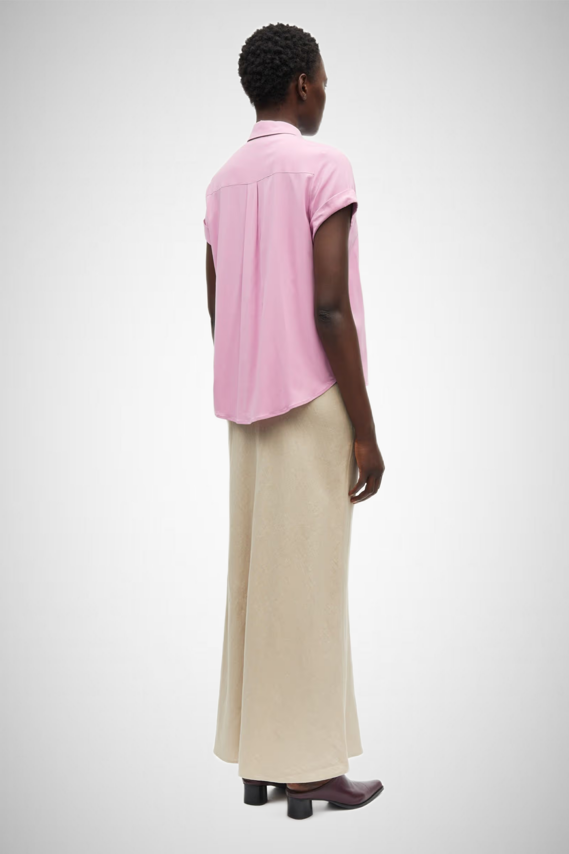 Majan Short Sleeve Shirt (8247556997328)