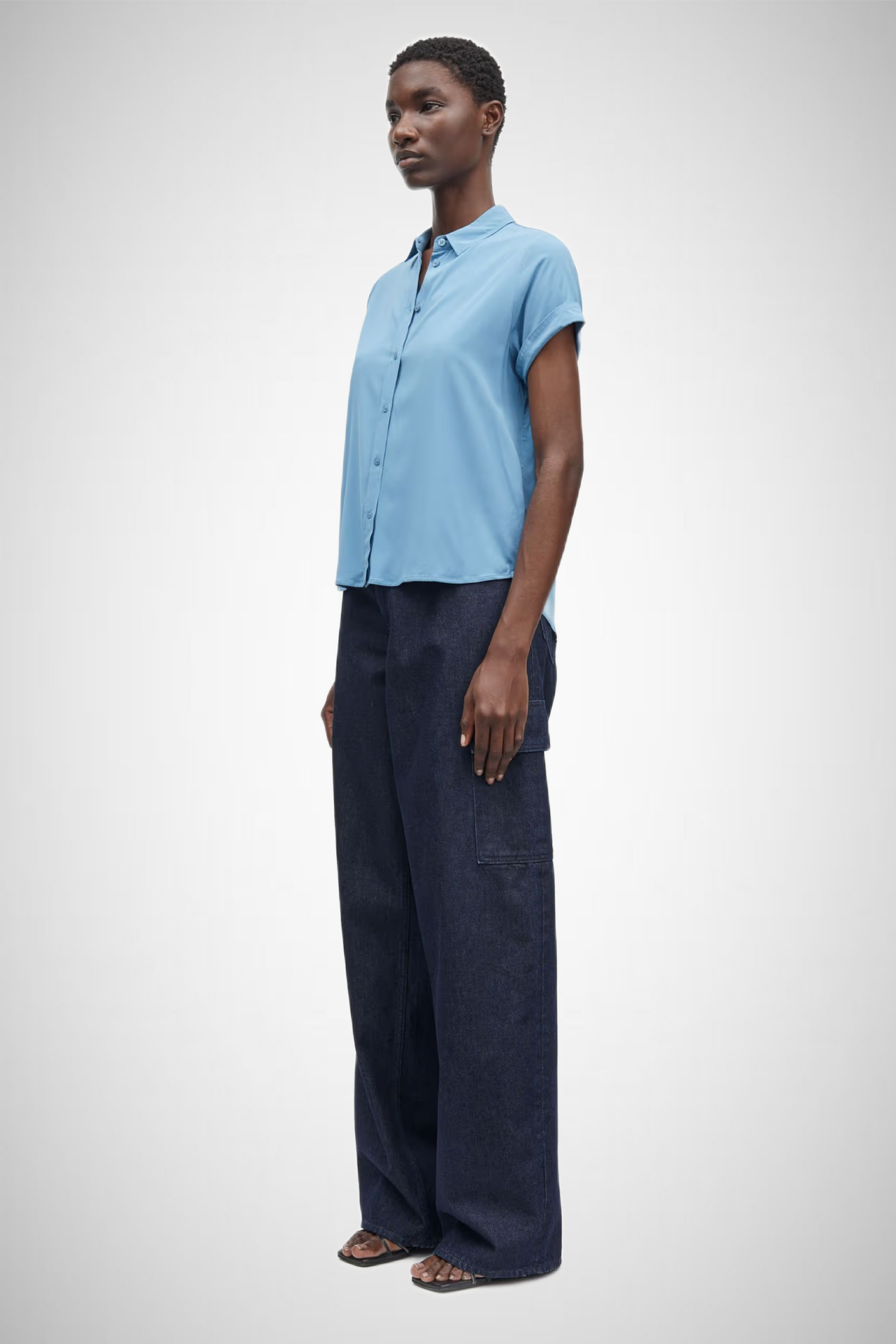 Majan Short Sleeve Shirt (8247556997328)