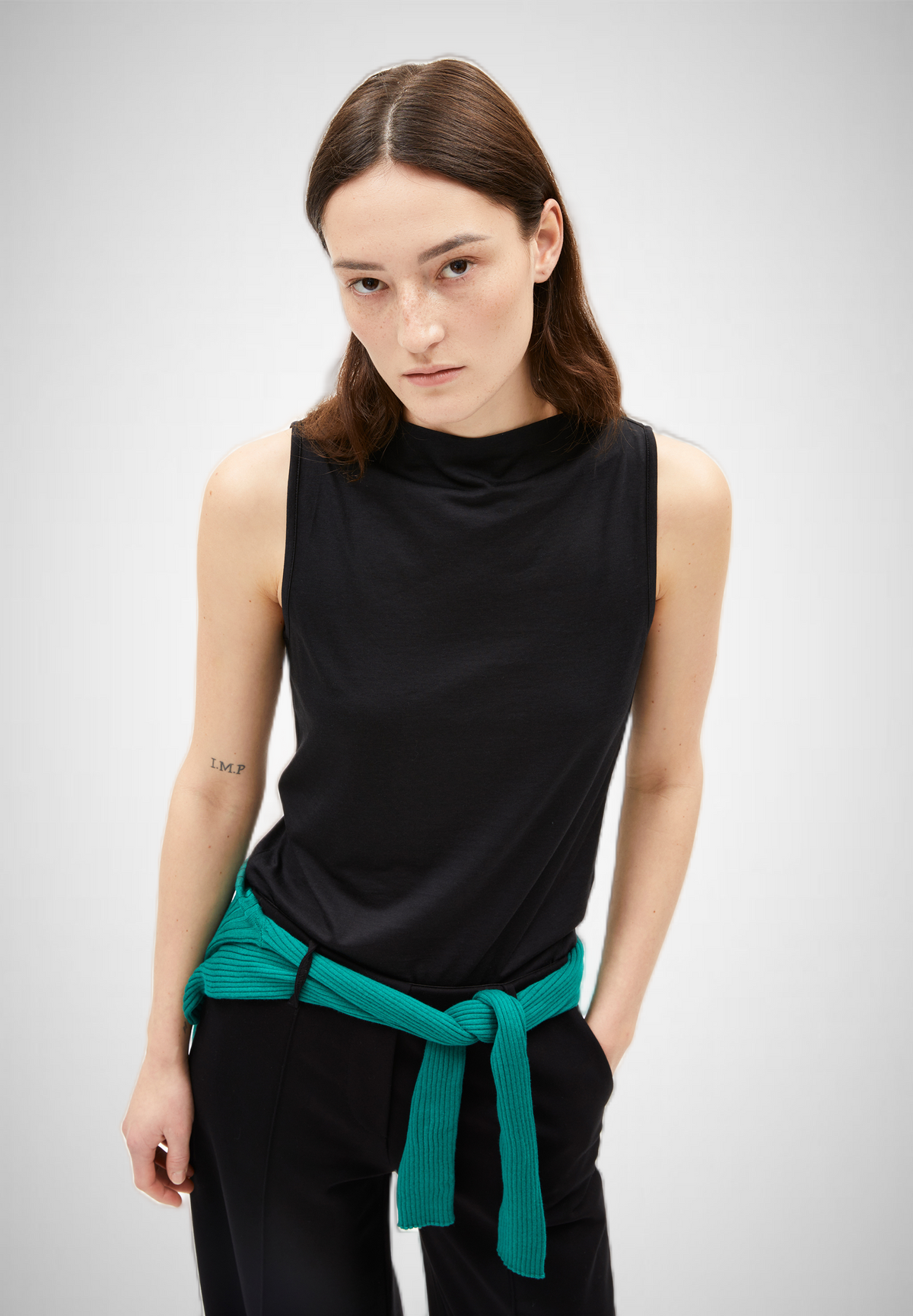 Laminiaa Shirt (8341495480528)