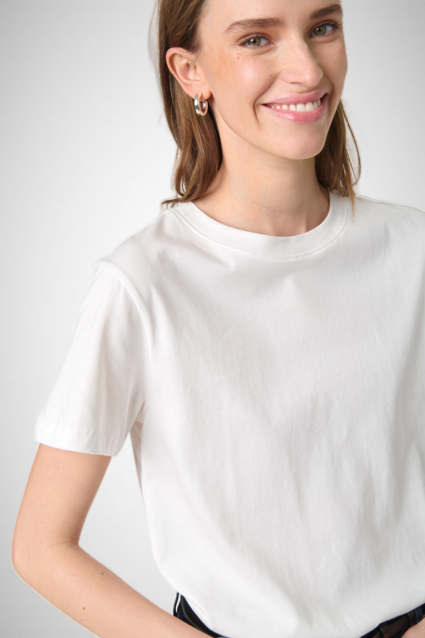 Jina Crew-Neck Tee (8331023548624)