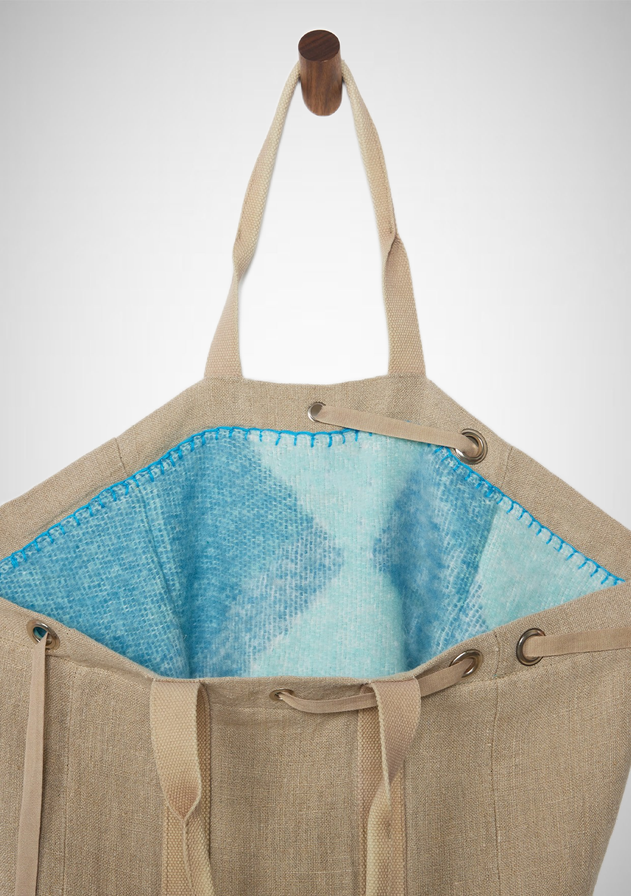 Large Reversible Fuzzy Abstract Shopper Tote Bag (8261796135120)