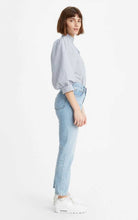 Load image into Gallery viewer, Levi&#39;s - 501® Cropped High Rise Jeans | RA Lightwash (7337587605712)
