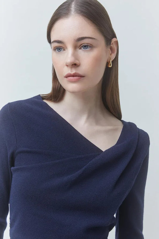 Pleor Sweater