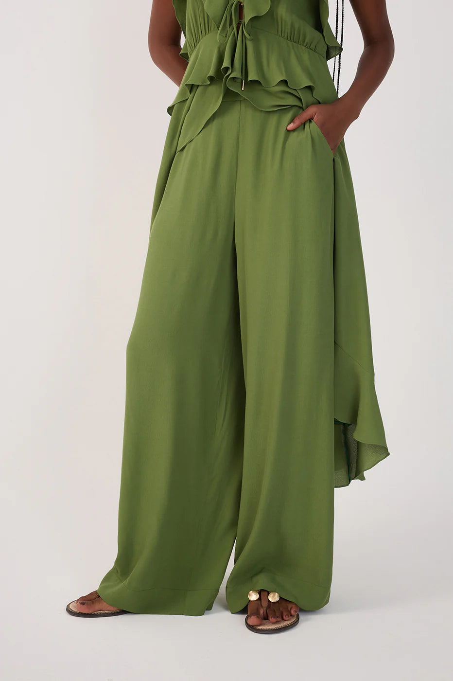Wide-Leg Crepe Pants