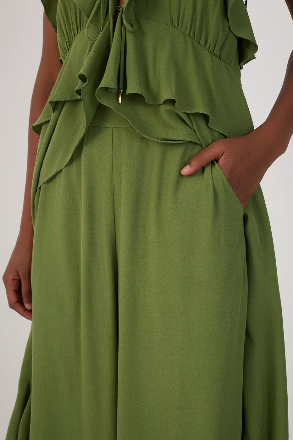 Wide-Leg Crepe Pants