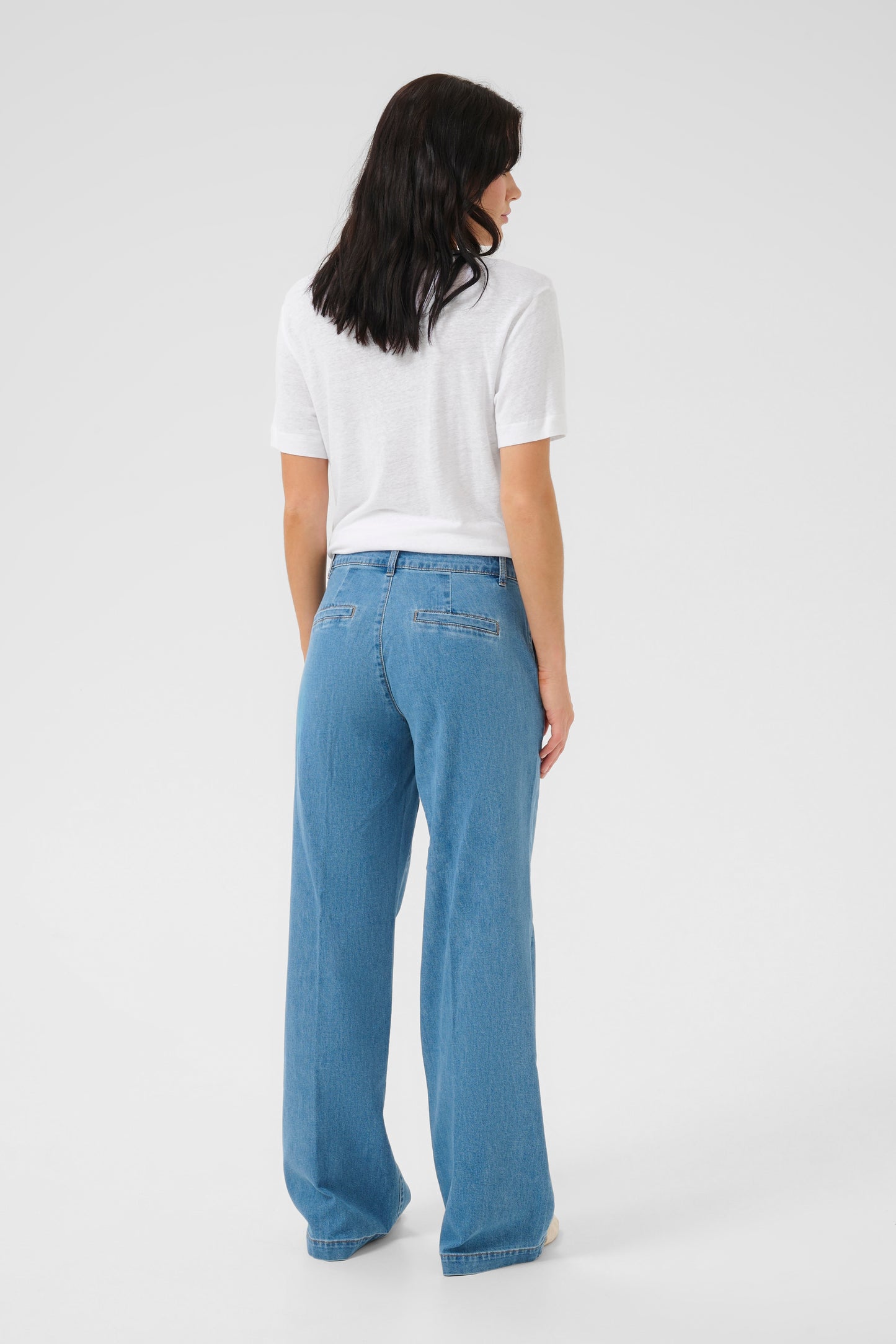 Lisa Tee