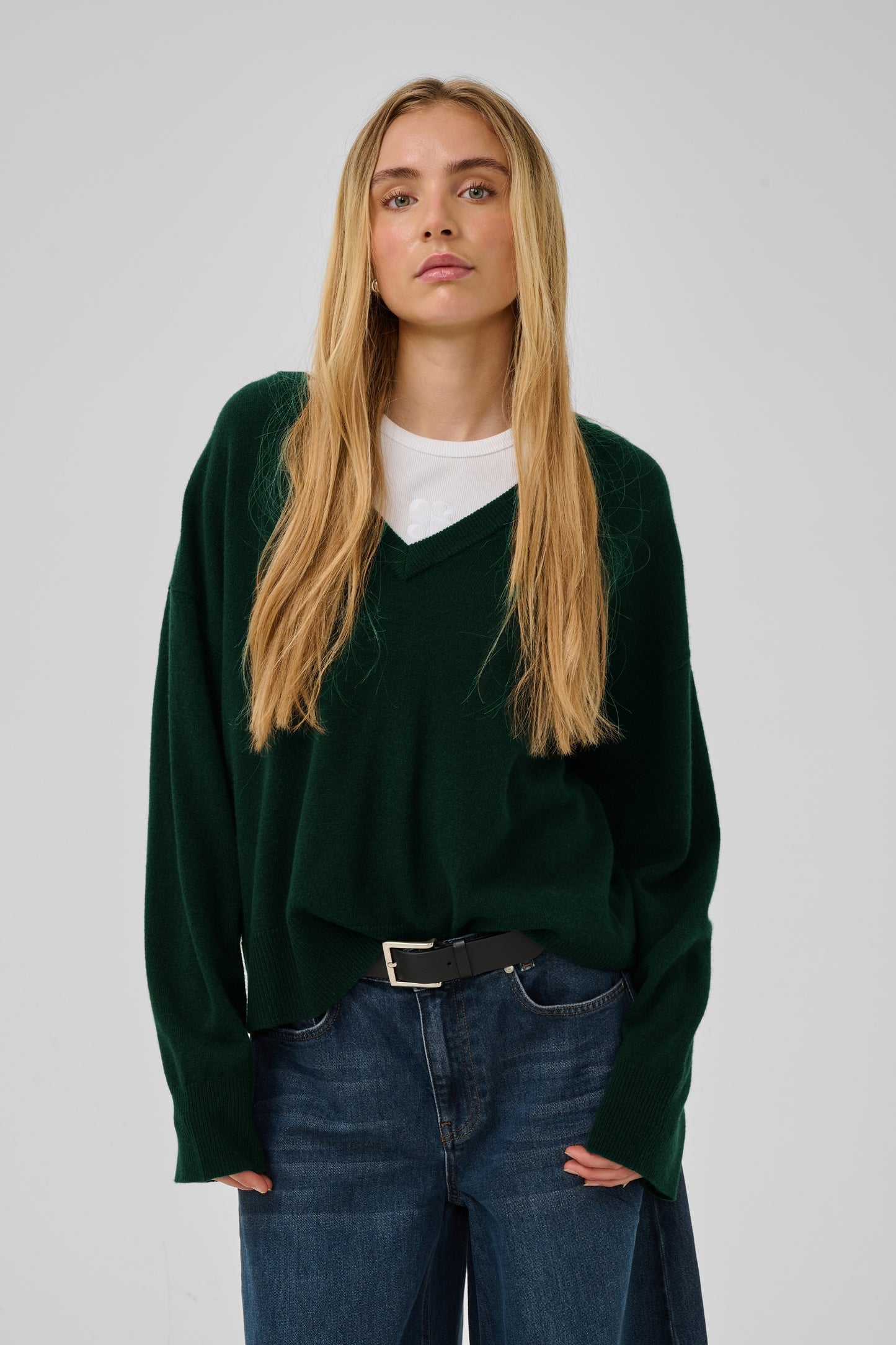 Jola V-Neck Knit Pullover