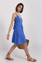 Charger l&#39;image dans la galerie, Front Buttons Dress (7892094288080)
