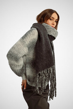 Charger l&#39;image dans la galerie, Reversible Scarf (8227538469072)
