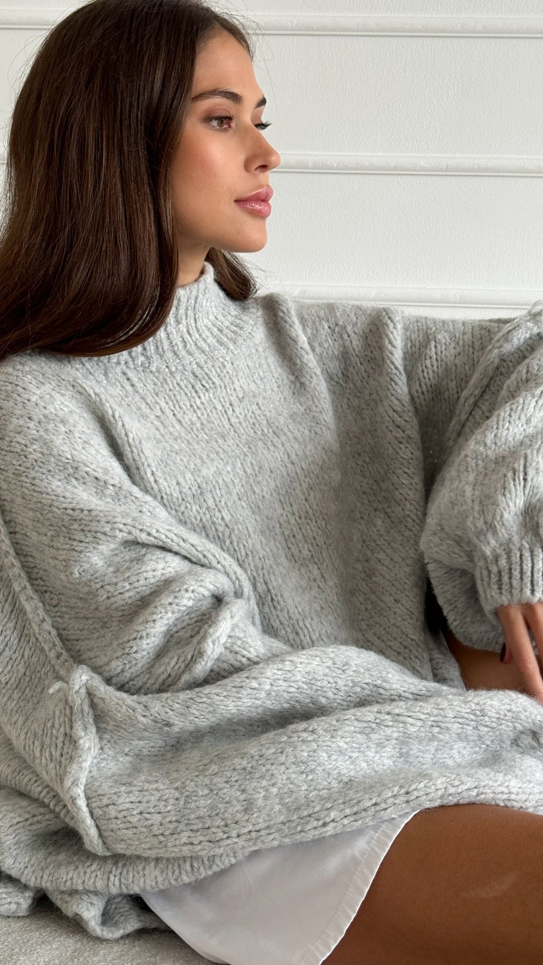 Layla Sweater (8350132076752)