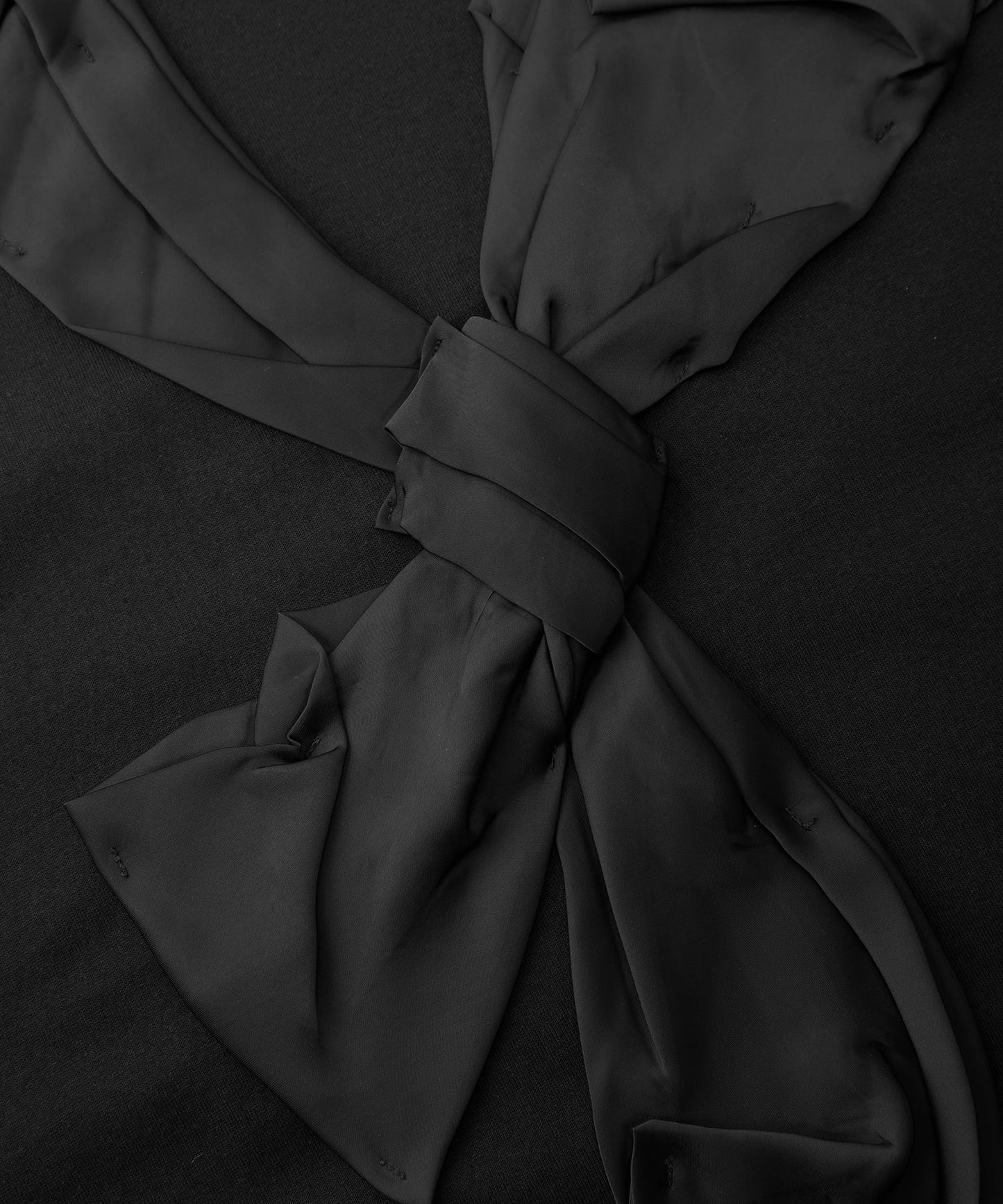 T-shirt Whispering Ribbon