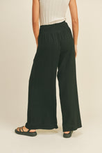 Load image into Gallery viewer, Smocked Wist Pants (7892516274384)
