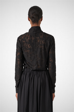Load image into Gallery viewer, Camine T-Shirt (8229270880464)

