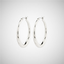 Charger l&#39;image dans la galerie, Jorun Recycled Hoop Earrings (8246774628560)
