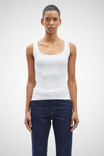 Charger l&#39;image dans la galerie, Saamanza Tank Top (8247557128400)
