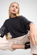Charger l&#39;image dans la galerie, Oversize Fine Knitted Short Sleeve T-Shirt (8255629328592)
