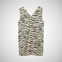 Load image into Gallery viewer, V-Neck Shift Dress (8257186267344)
