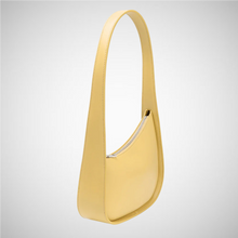 Charger l&#39;image dans la galerie, Willow Recycled Vegan Shoulder Bag (8259698196688)
