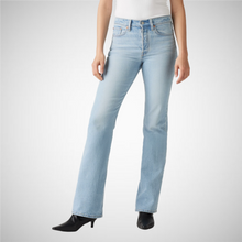 Charger l&#39;image dans la galerie, Wedgie Boot Cut Jeans (8259895591120)
