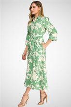 Charger l&#39;image dans la galerie, Floral Printed Shirt Dress (8259956703440)
