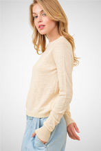 Charger l&#39;image dans la galerie, L/S Knit Crew Neck Sweater (8260446716112)
