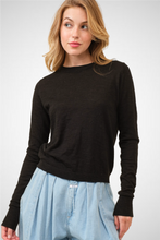 Charger l&#39;image dans la galerie, L/S Knit Crew Neck Sweater (8260446716112)
