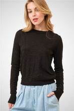 Charger l&#39;image dans la galerie, L/S Knit Crew Neck Sweater (8260446716112)
