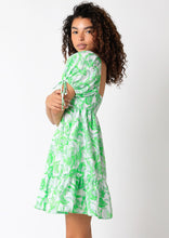Load image into Gallery viewer, Baby Doll Tie Dress (7892510081232)
