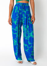 Load image into Gallery viewer, Raven Printed Pants (7915266146512)
