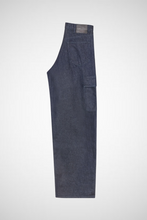 Load image into Gallery viewer, Sharper Cargo Jeans (8235594514640) (8235897225424)
