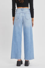 Charger l&#39;image dans la galerie, Low Rise Wide Leg Jeans (8027785822416)
