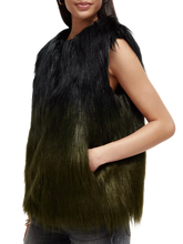 Load image into Gallery viewer, Faux Fur Gillet (7924896268496)
