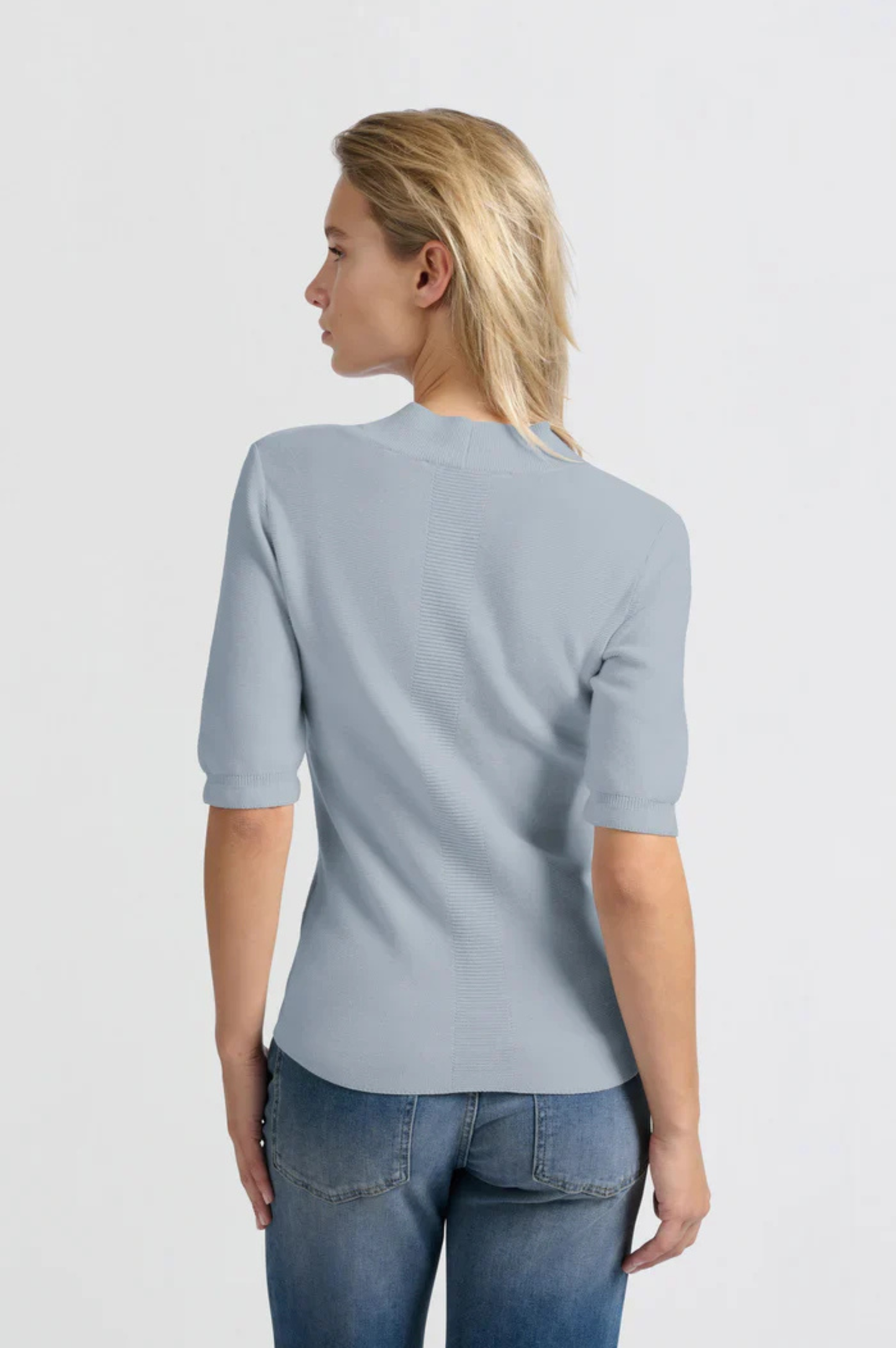 Pull à col-V