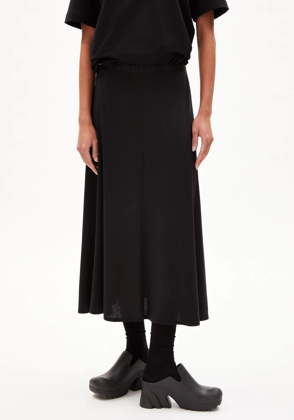 Ileniaa Laraa Midi Skirt