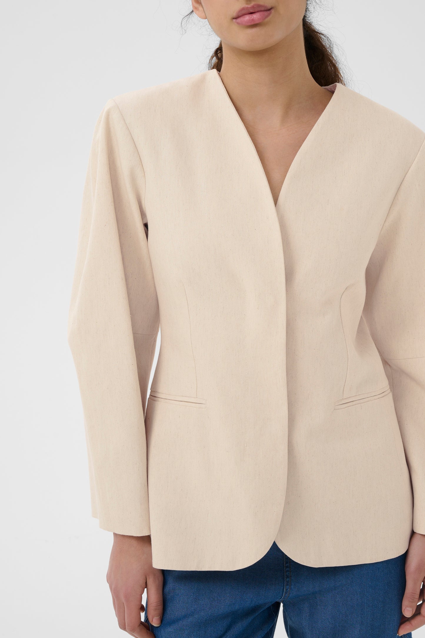 Veeta Blazer