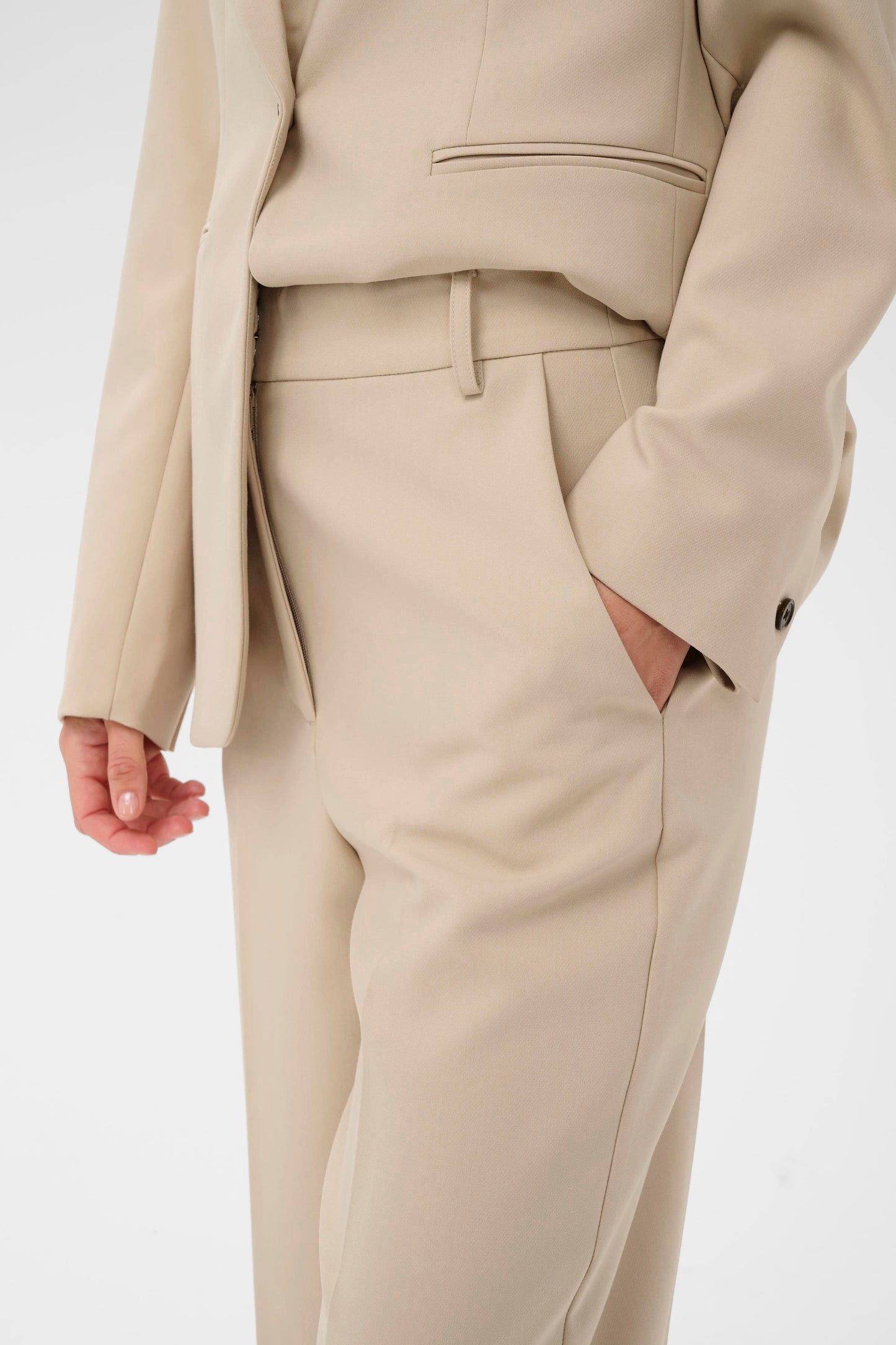 Corinne Suiting Pants