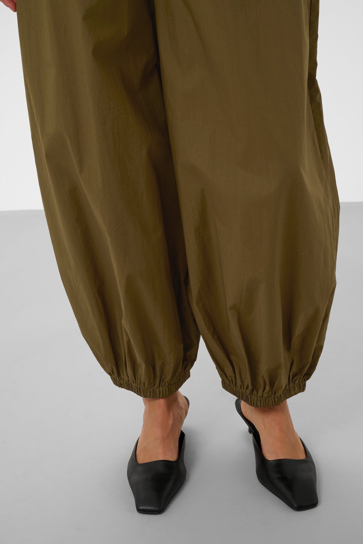 Molopo Pants
