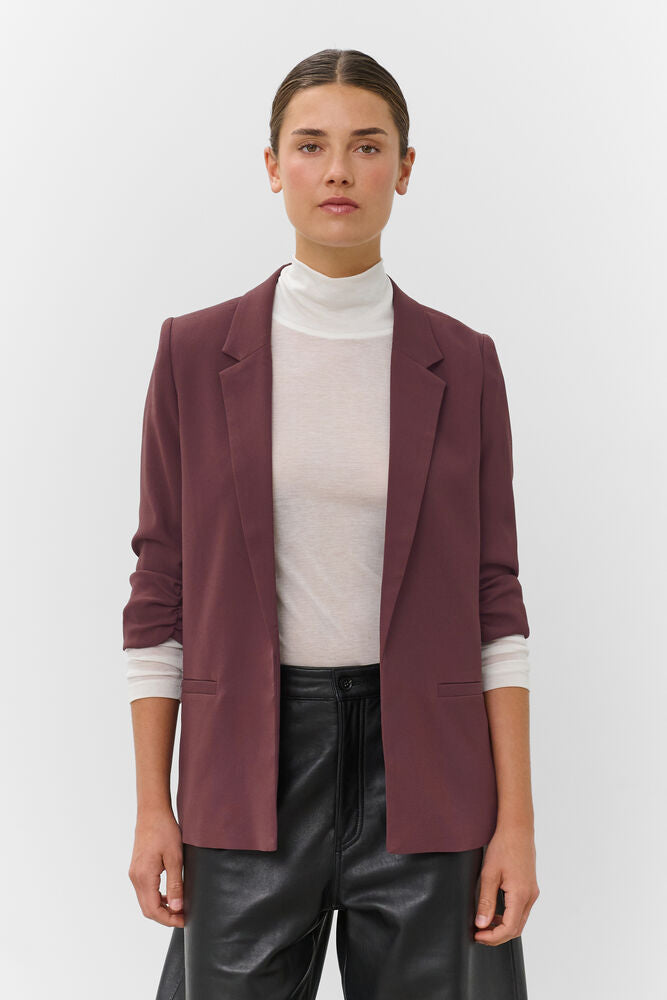 Shirley Blazer