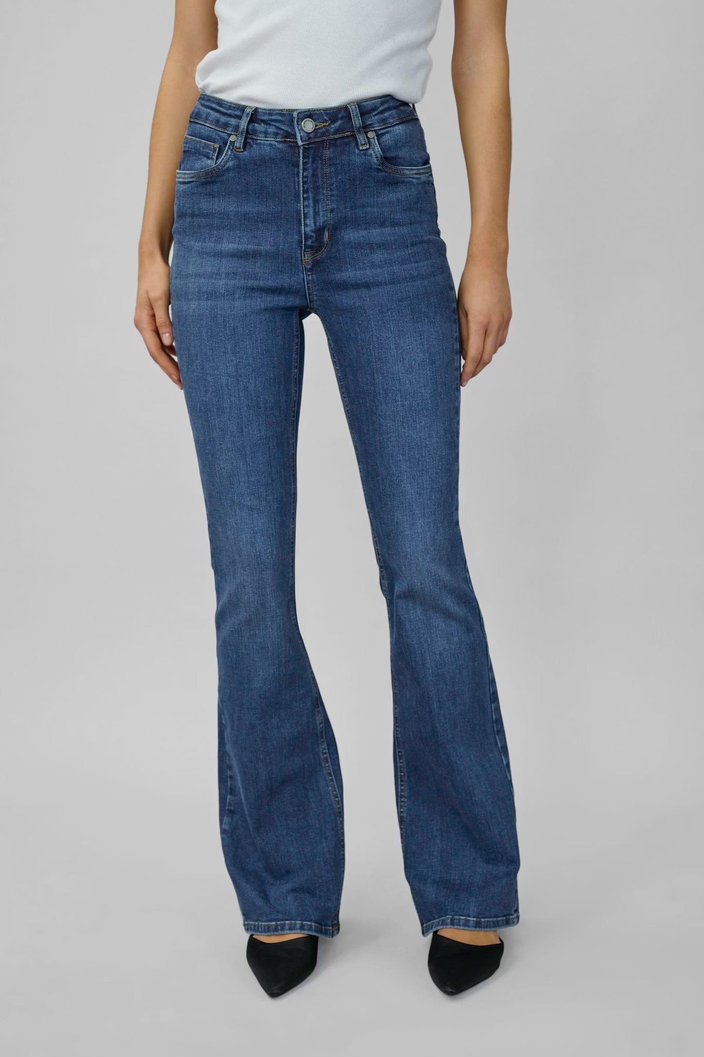 36 The Dekota 148 High Bootcut