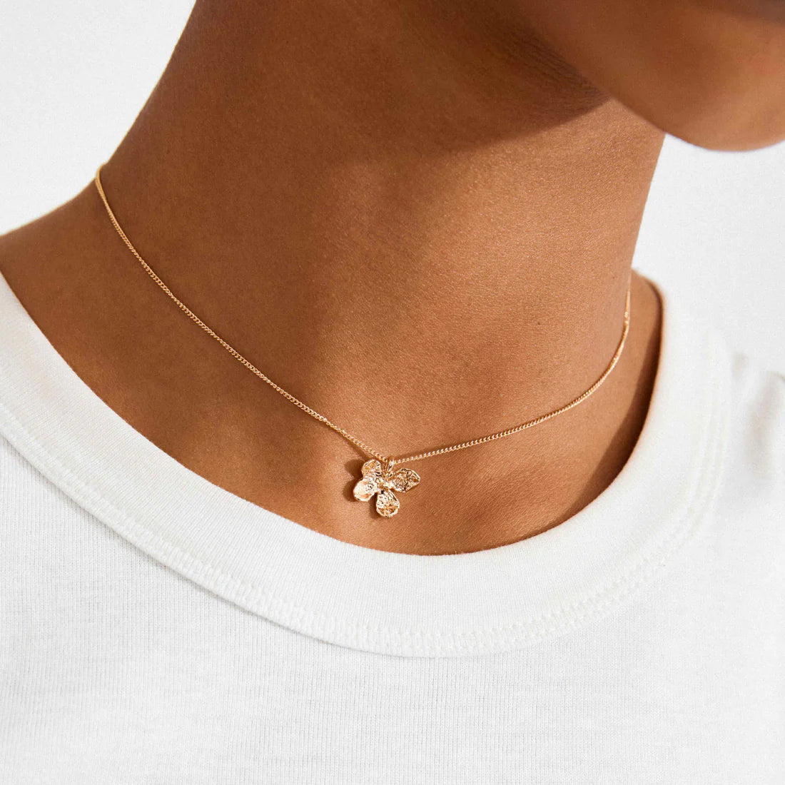 AJANI recycled flower pendant necklace