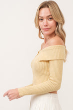 Load image into Gallery viewer, Knitted Off Shoulder Zip Up Crop Sweater (8027658485968)
