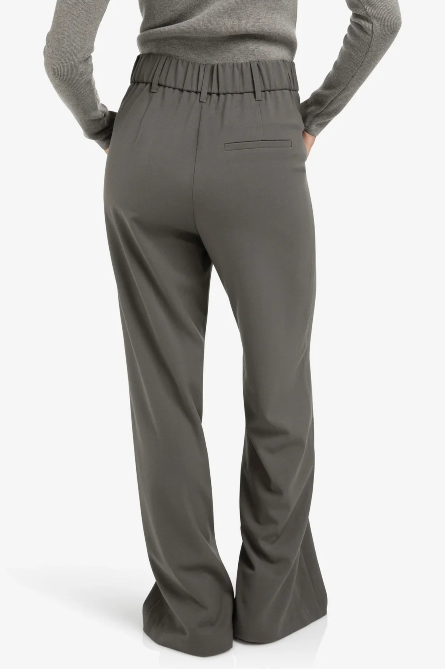 Wide leg trousers with decorative seams and slit