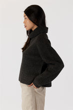 Charger l&#39;image dans la galerie, Fleck Turtleneck Sweater (7963302789328)
